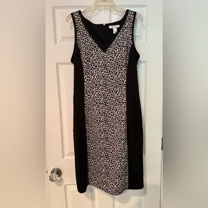 Leopard and Black sleeveless dress V neck